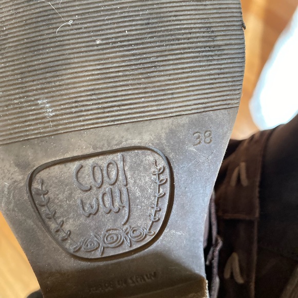 Coolway Brown Leather Short cowboy boots size 38 (hidden heel) - Picture 7 of 12